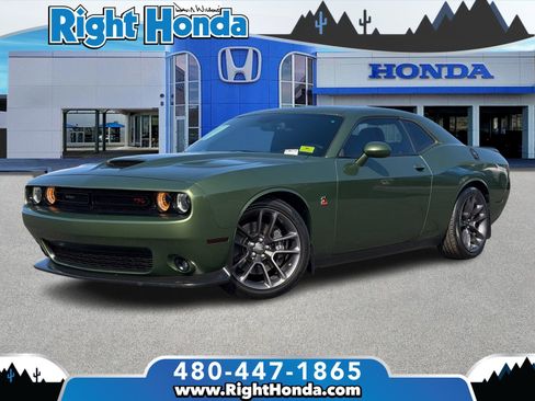 Used 2022 Dodge Challenger R/T Scat Pack w/ Driver Convenience Group image 1