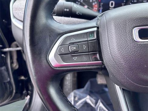 Used 2022 Jeep Compass Latitude image 17