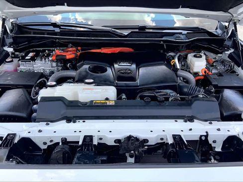 Used 2023 Toyota Sequoia Limited RWD image 31