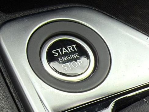 New 2025 Nissan Sentra SV image 17