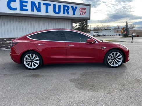 Used 2018 Tesla Model 3 Long Range image 14