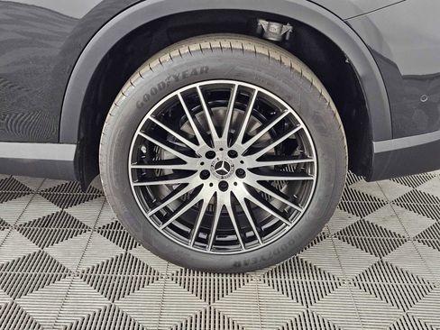 New 2025 Mercedes-Benz GLC 300 4MATIC image 13