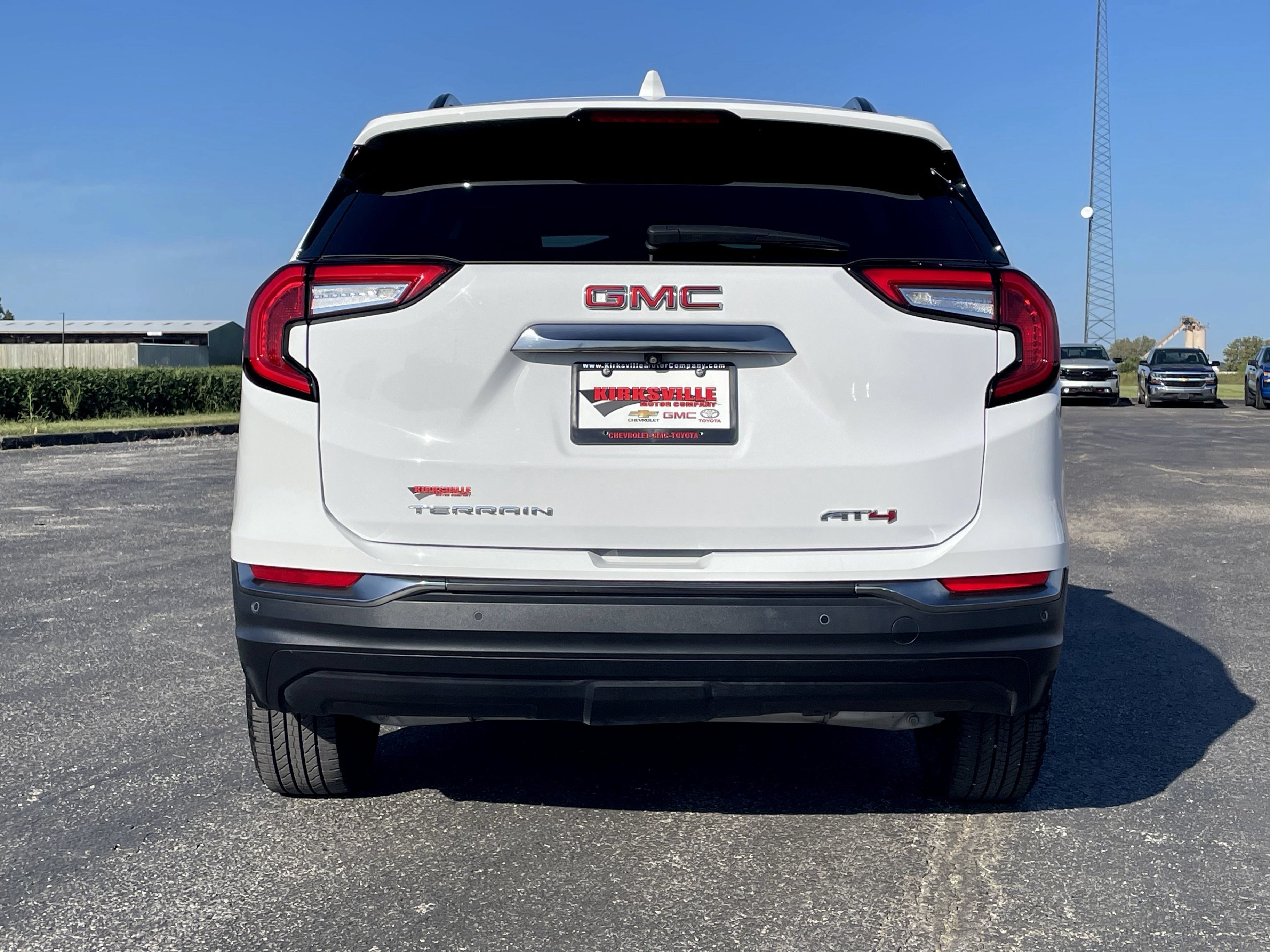 Used 2024 GMC Terrain AT4 w/ Infotainment Package II AWD/4WD image 5