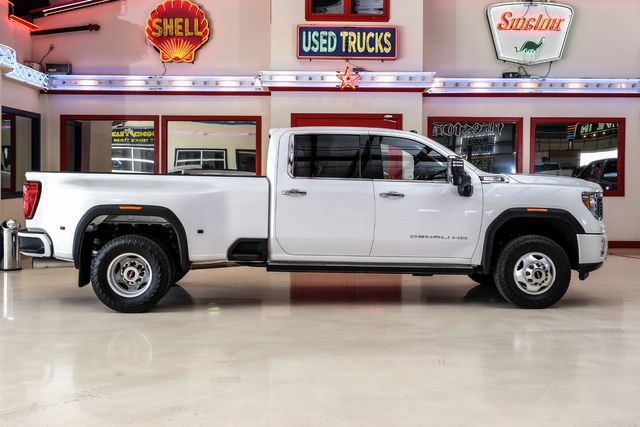 Used 2022 GMC Sierra 3500 Denali w/ Denali Ultimate Package AWD/4WD image 12