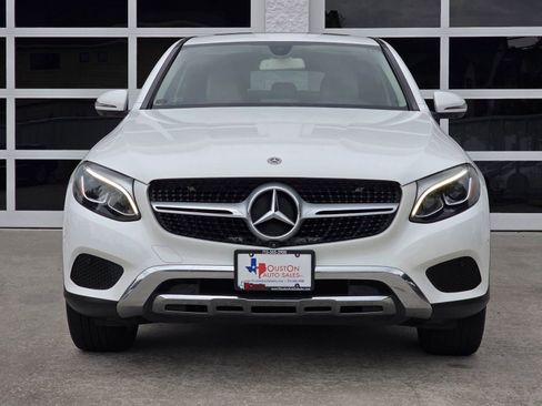 Used 2019 Mercedes-Benz GLC 300 4MATIC Coupe image 10
