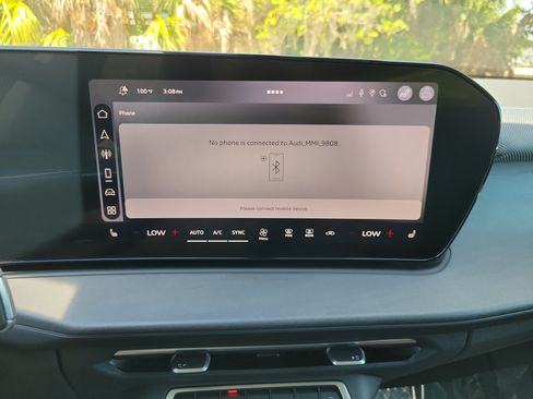 New 2026 Audi Q3 quattro 2.0T AWD/4WD image 23