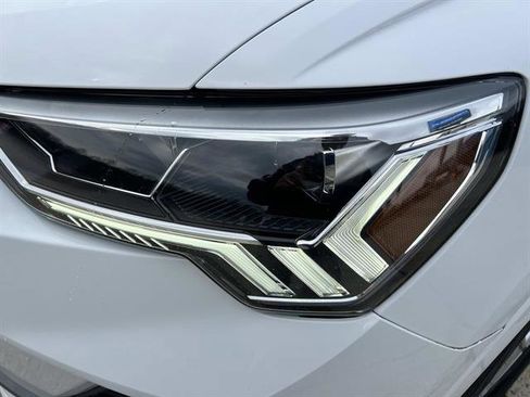 Used 2024 Audi Q3 2.0T Premium image 10