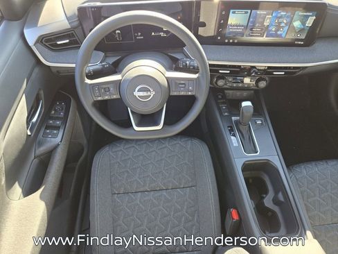 New 2026 Nissan Kicks SV w/ SV Premium Package FWD image 11