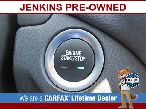 Used 2024 Chevrolet Equinox LT FWD image 29