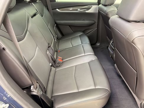 Used 2024 Cadillac XT5 Sportv w/ Technology Package AWD/4WD image 29