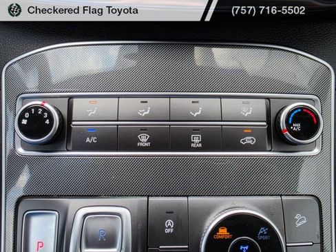 Used 2023 Hyundai Santa Fe SE AWD/4WD image 32