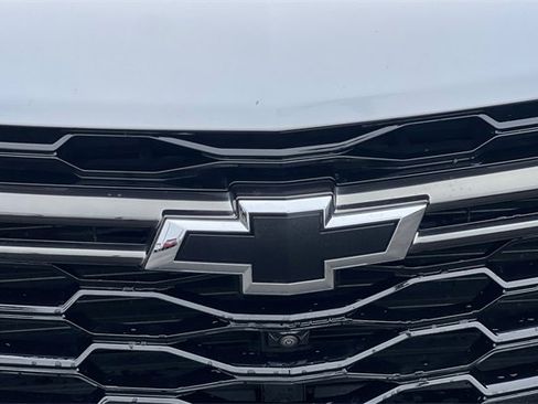 Used 2023 Chevrolet Traverse Premier w/ Redline Edition image 38