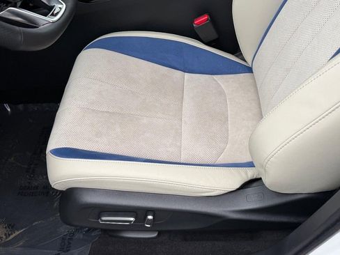 Certified 2025 Acura ADX A-Spec image 19