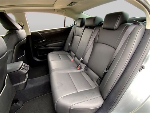 Used 2024 Lexus ES 350 w/ Premium Package FWD image 20