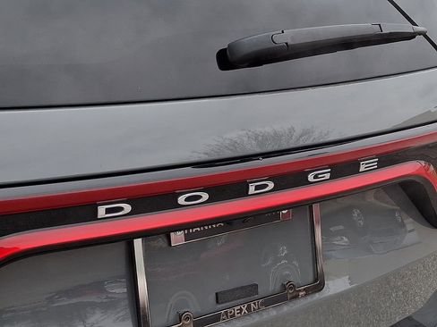 Used 2023 Dodge Durango GT image 33