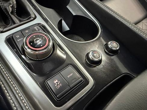 Used 2020 Nissan Maxima Platinum FWD image 21