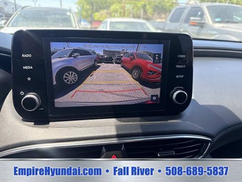 Certified 2022 Hyundai Santa Fe SE w/ Winter Weather Package AWD/4WD image 22