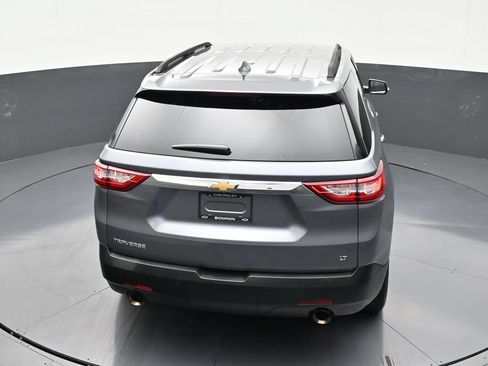 Used 2021 Chevrolet Traverse LT FWD image 15