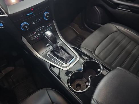 Used 2018 Ford Edge SEL w/ Equipment Group 201A image 37