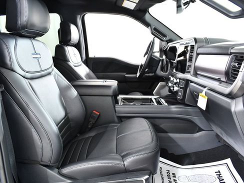 New 2026 Ford F250 Platinum image 10