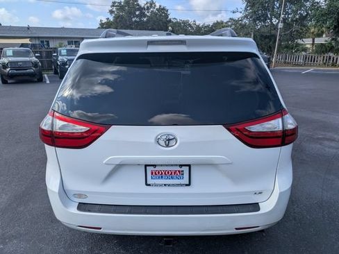 Used 2017 Toyota Sienna LE FWD image 7