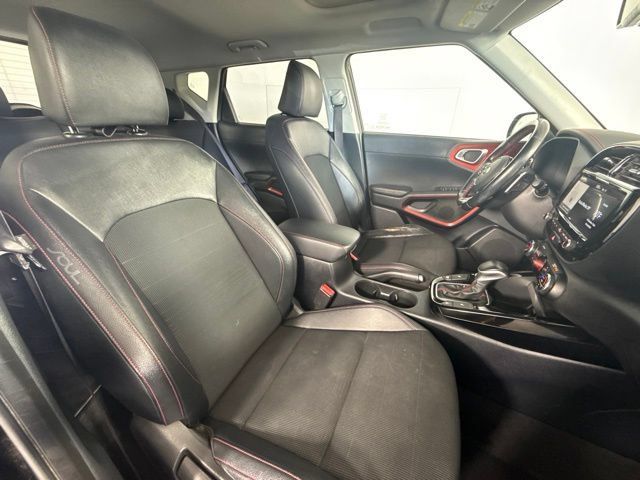 Used 2020 Kia Soul GT-Line Turbo FWD image 32