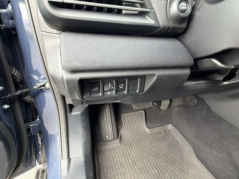 Used 2025 Subaru Outback Premium image 30