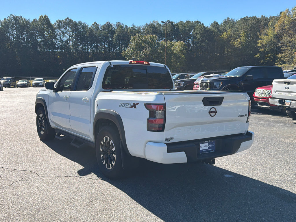 Used 2023 Nissan Frontier Pro-X w/ Tow Package RWD image 5