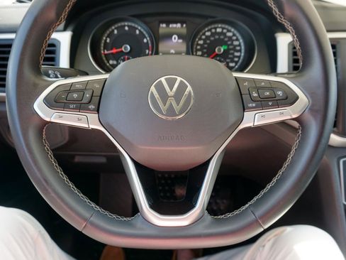 Used 2021 Volkswagen Atlas SE FWD image 18