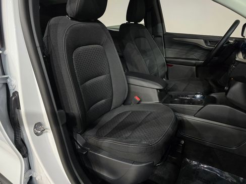 New 2026 Ford Escape Active image 40