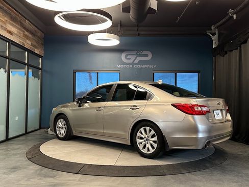 Used 2017 Subaru Legacy 2.5i Premium image 5