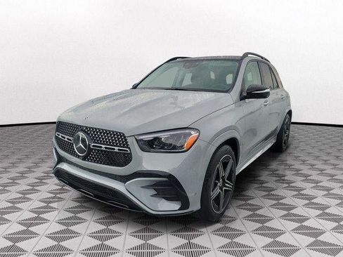 Used 2025 Mercedes-Benz GLE 350 4MATIC image 2