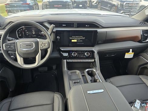 New 2026 GMC Sierra 2500 Denali w/ Denali Reserve Package image 12
