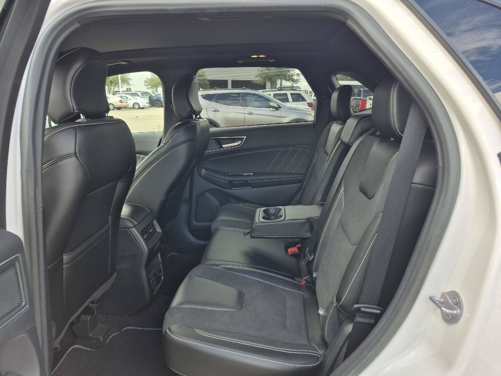 Used 2019 Ford Edge ST w/ Equipment Group 401A AWD/4WD image 12