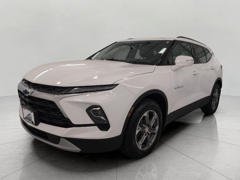 Used 2024 Chevrolet Blazer LT w/ LPO, Floor Liner Package AWD/4WD image 12