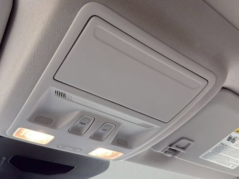 Certified 2023 Ford Escape Platinum w/ Premium Technology Package FWD image 19