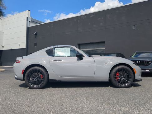 New 2025 MAZDA MX-5 Miata RF Club image 2