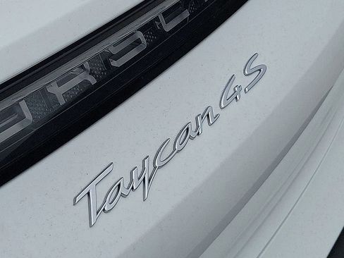 Used 2025 Porsche Taycan 4S image 25