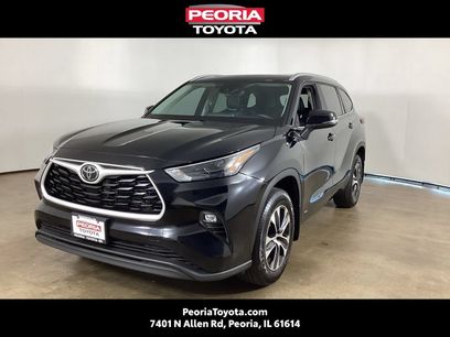 Used 2025 Toyota Highlander XLE