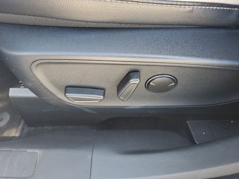 Used 2022 Ford Escape SEL w/ Technology Package image 13