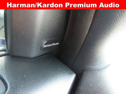 Used 2020 Dodge Charger Scat Pack RWD image 18