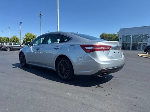 Used 2017 Toyota Avalon Touring w/ All Weather Liner Package FWD image 5