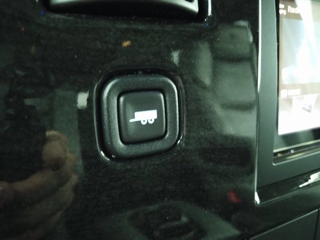 Used 2020 GMC Savana 2500 Extended w/ Enhanced Convenience Package RWD image 34