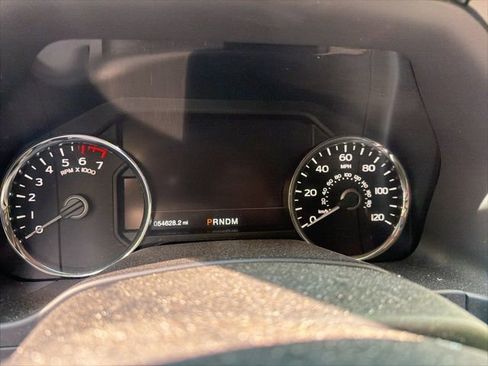 Used 2019 Ford F150 Lariat image 9