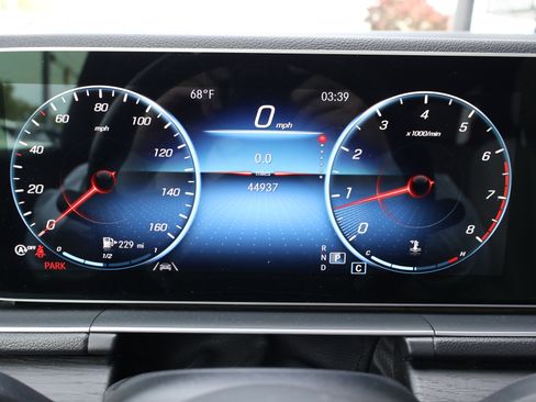 Used 2023 Mercedes-Benz GLE 350 image 31