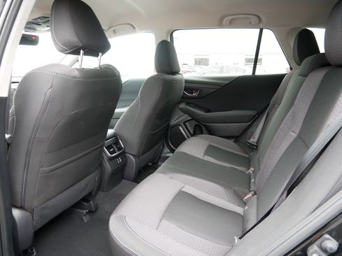 Certified 2025 Subaru Outback Premium w/ Popular Package #1A AWD/4WD image 33
