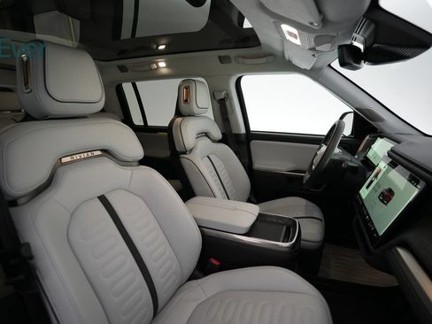 Used 2023 Rivian R1S Adventure AWD/4WD image 21