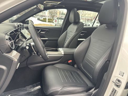 Used 2025 Mercedes-Benz GLC 43 AMG 4MATIC image 12