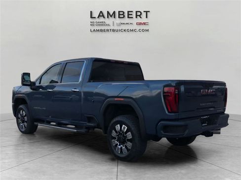 New 2026 GMC Sierra 2500 Denali w/ Denali Reserve Package image 3