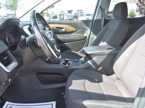 Used 2021 GMC Terrain SLE FWD image 14